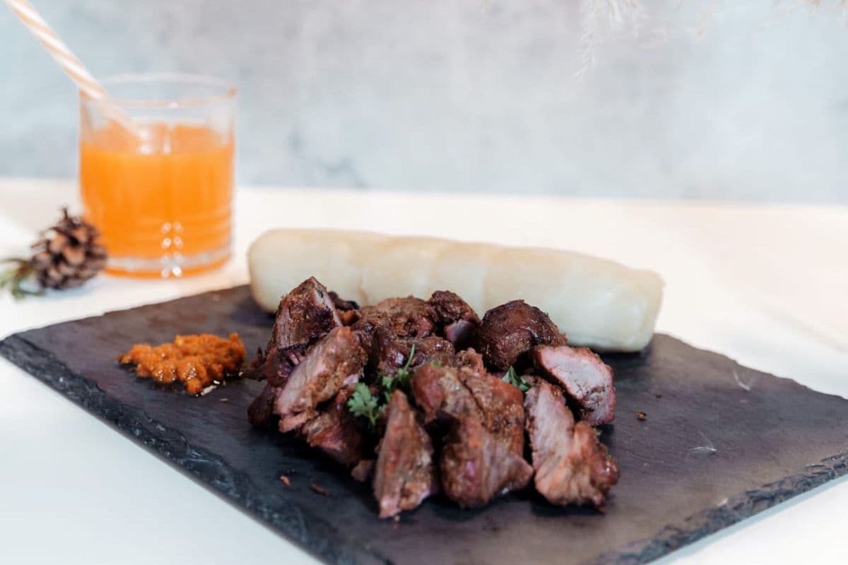 Viande Chèvre Braisée, Ntaba (600 g) / Braised Goat Meat, Ntaba (600g)