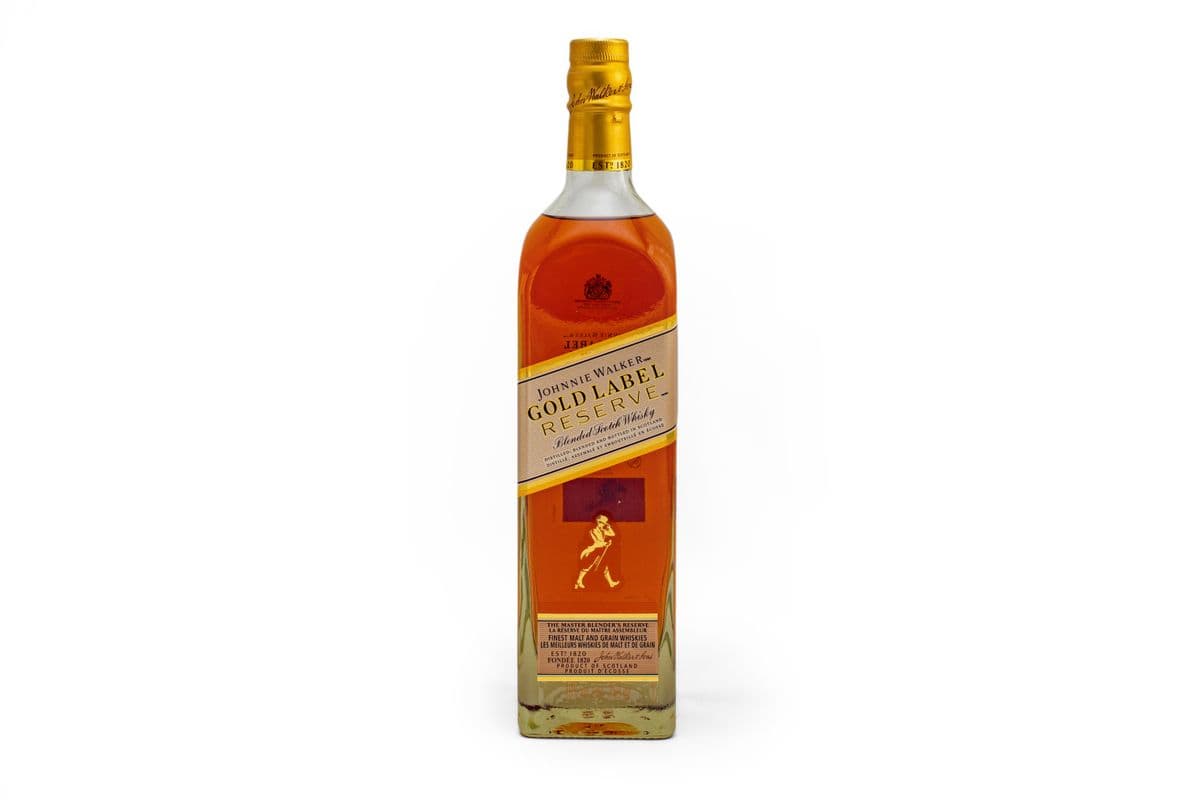 Johnnie Walker Gold Label ( 750 ML) (1 x 750 ML)