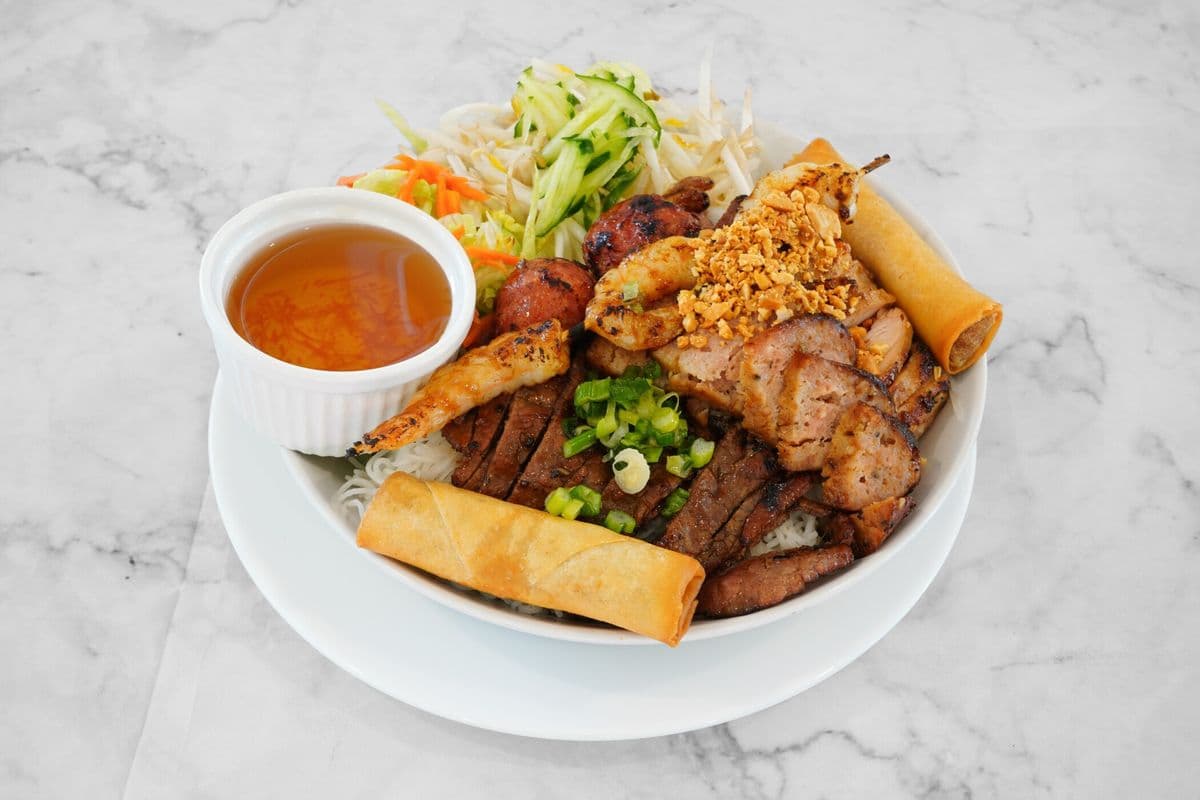 26. Six-Color Vermicelli - Bin 6 mau