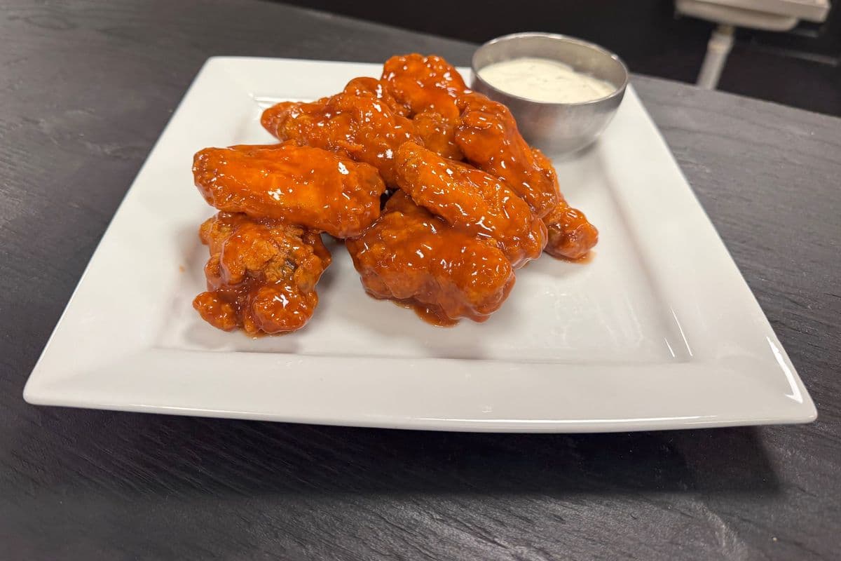 10 wings