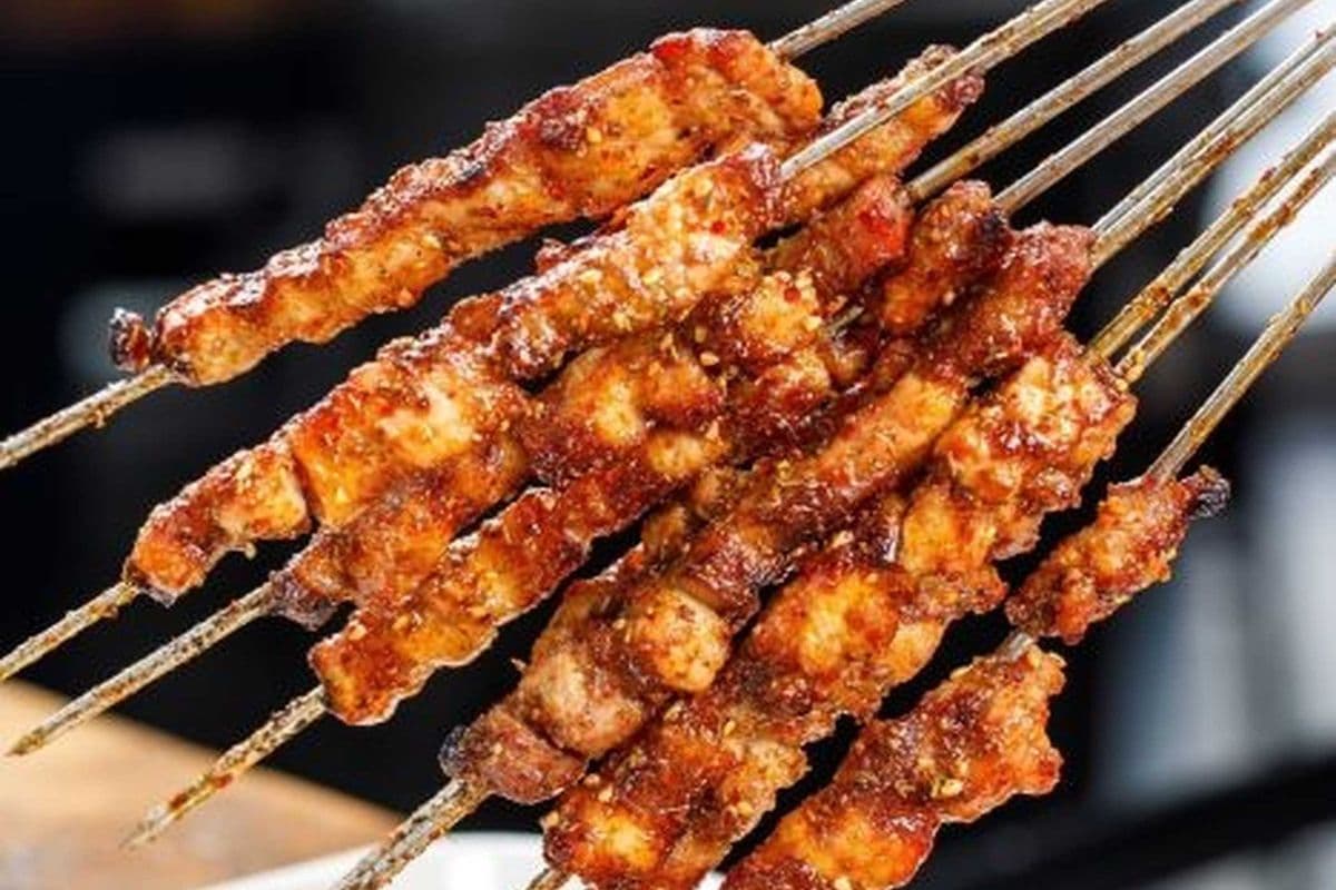 crispy pork skewers 4pcs 烤五花