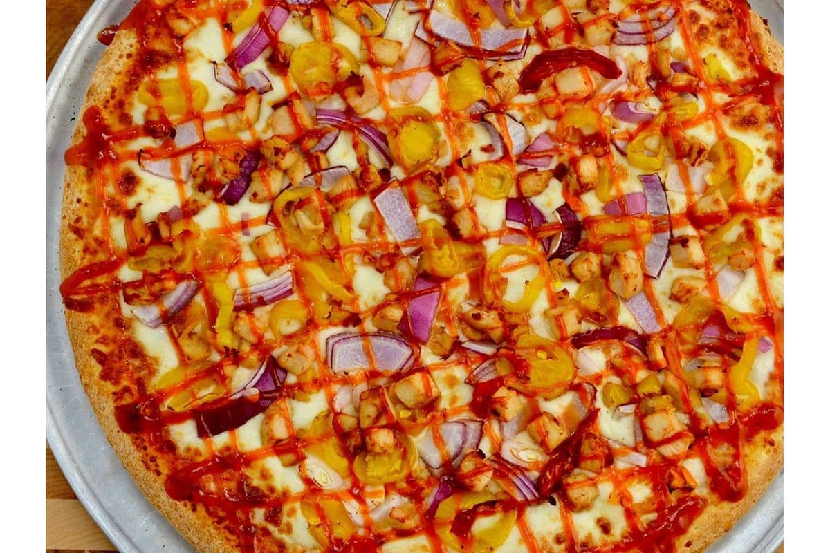 Medium Spicy BBQ Chicken Pizza