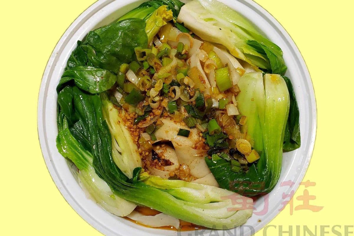 N14. Sizzling Hot Chilli Noodles