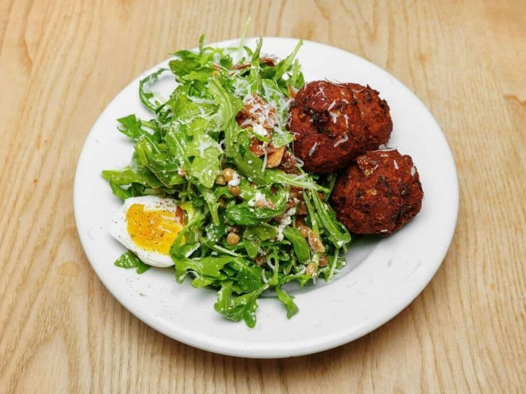 SKIP Falafel Salad