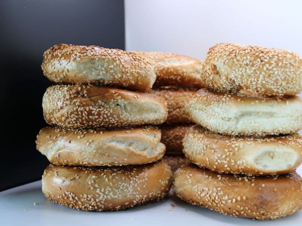 12 Sesame Bagels