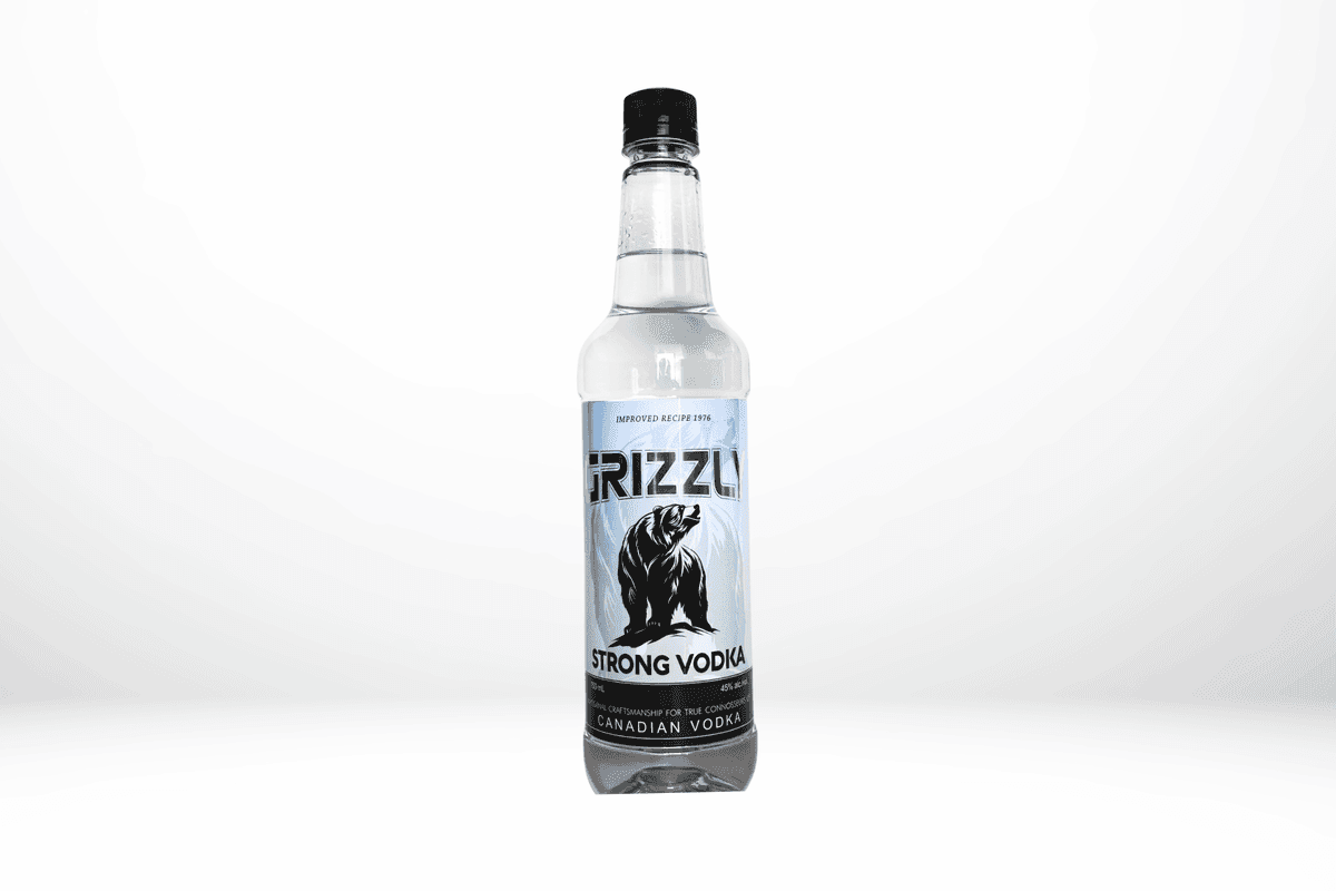 Grizzly Strong Vodka (45%alc.vol.750ml) PET Bottle