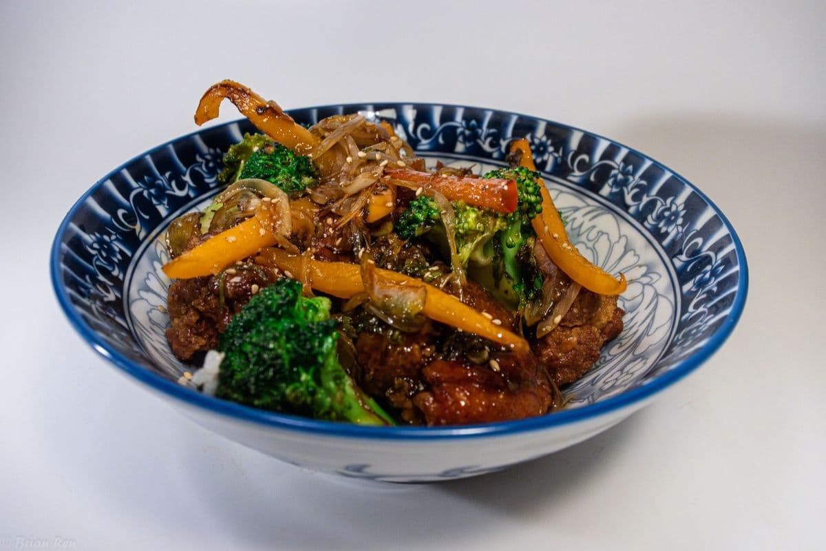 General Tao Fried Chicken Rice Bowl