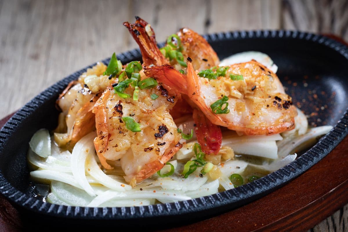 H08. Teppan Garlic Butter Prawns