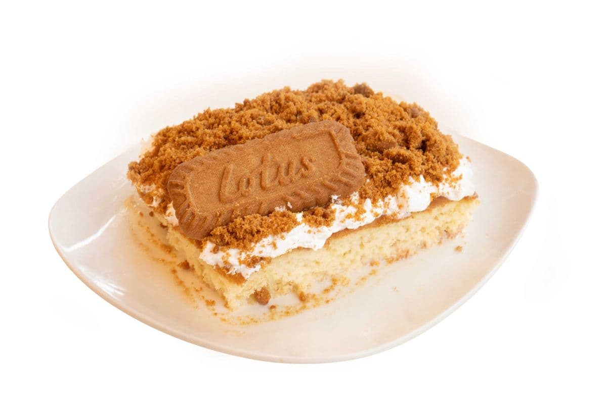 Tres Leches: Lotus Biscoff