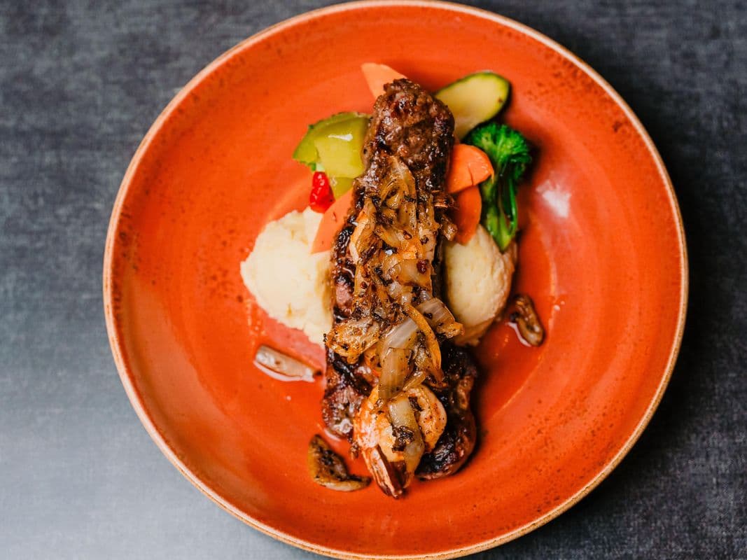 GF - Grilled Steak & Tiger Shrimp