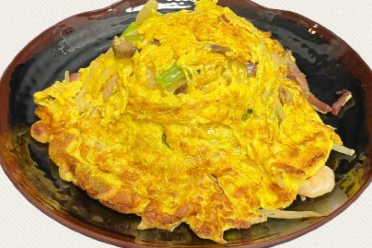Egg Foo Young with Rice 芙蓉蛋飯