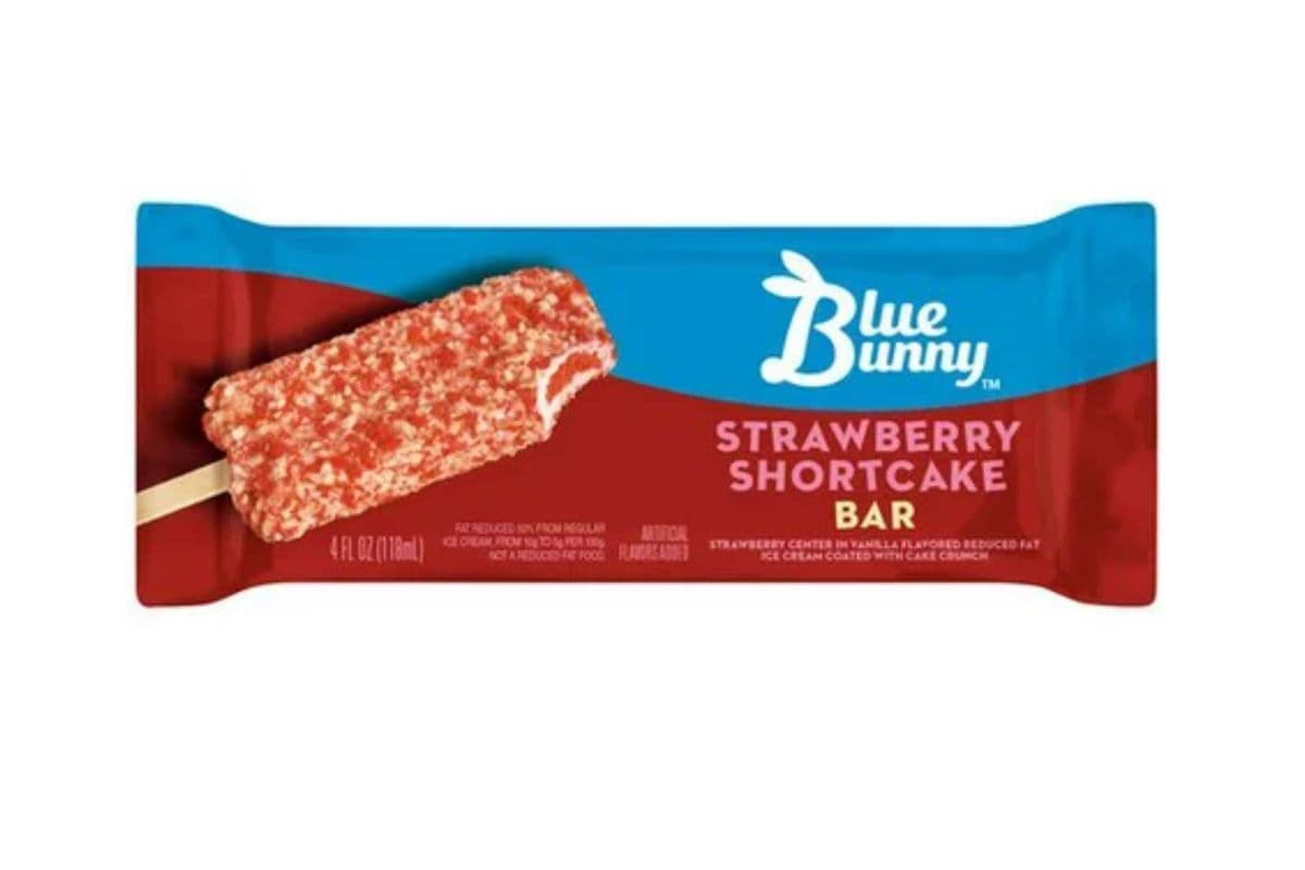 Blue Bunny Strawberry Shortcake Bar (118ml) (190 Cal)