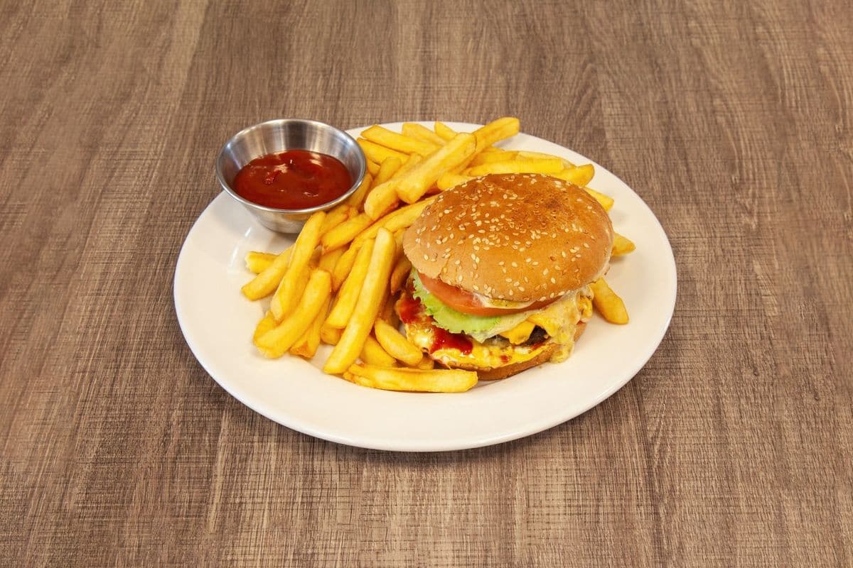 Burger and Fries (6 oz)
