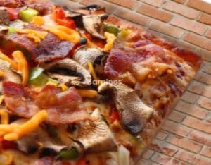 SMOKED PULLED PORK PIZZA
