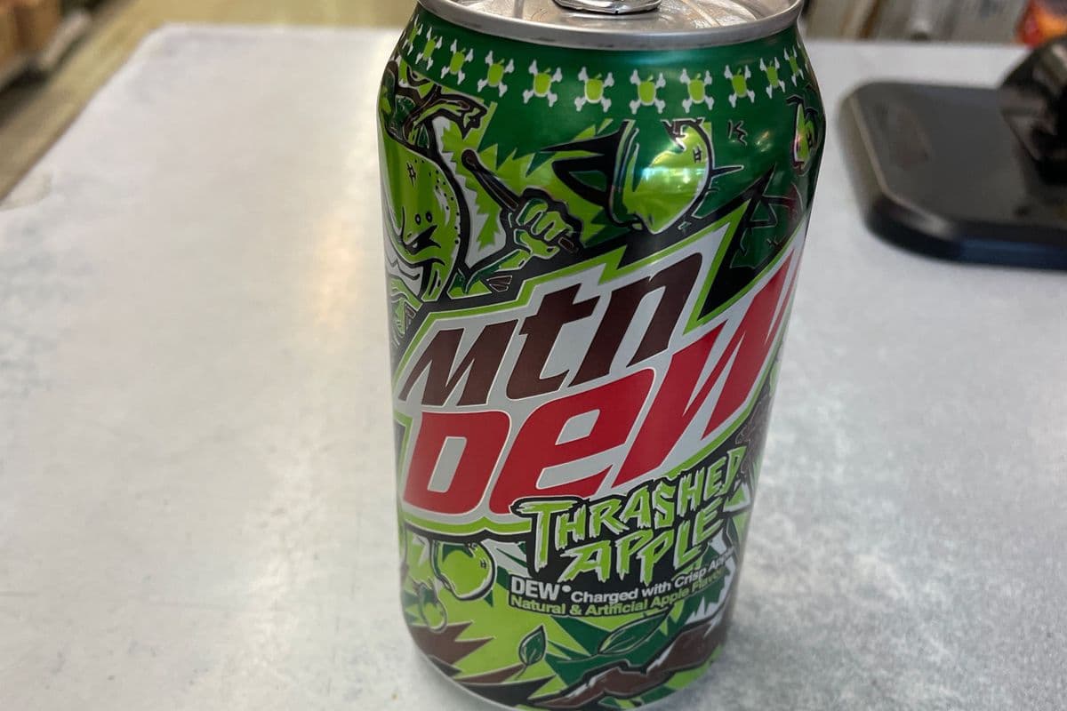 US Mtn Dew Trashed Apple