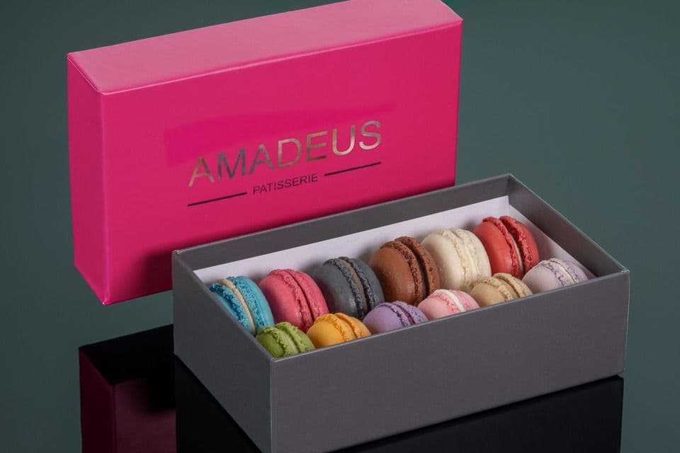 Macarons Box of 12