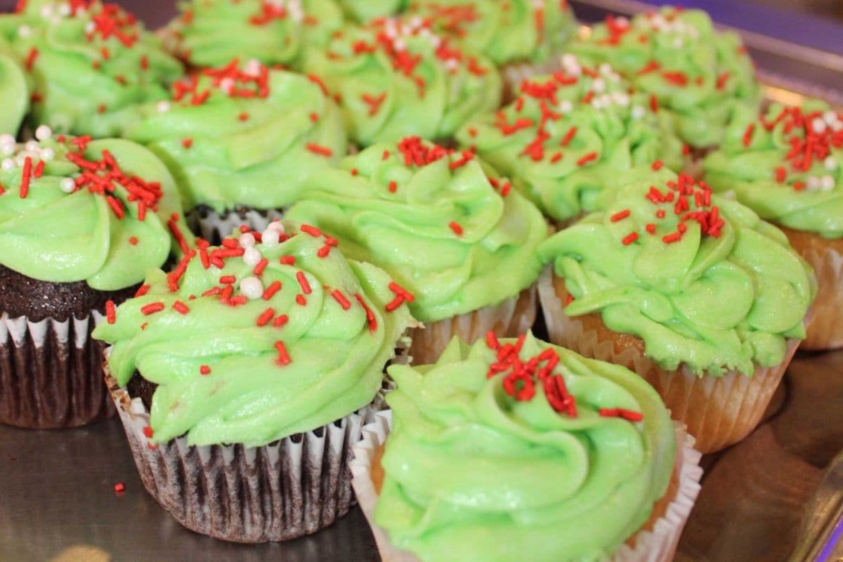 Naked's Famous Cupcakes
