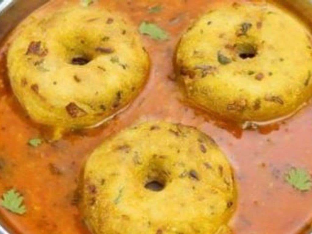 Sambar Vada