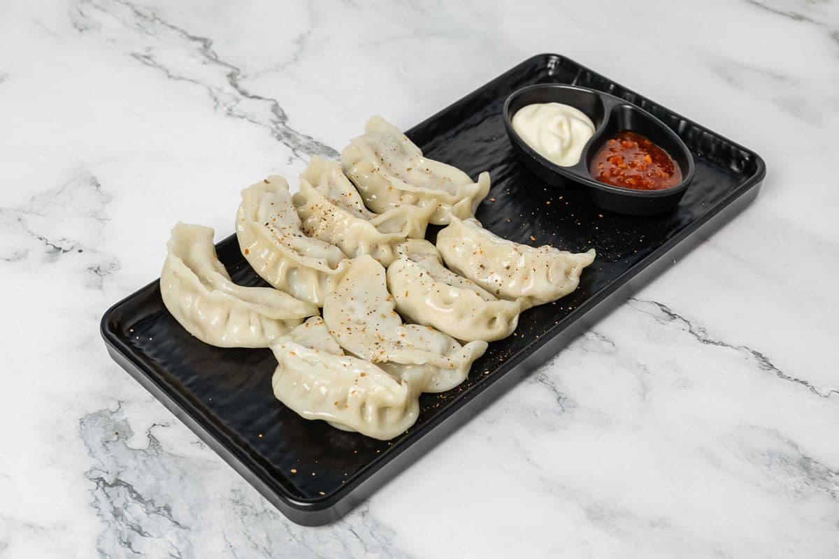 Non-Veg - Steamed Momos (8 pcs)