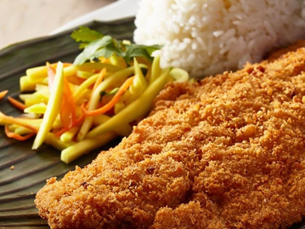 Pla Taud (Fish Platter)