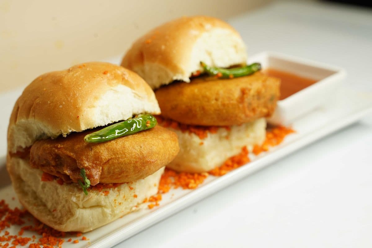 Cheese Vada Pav (2 pcs)