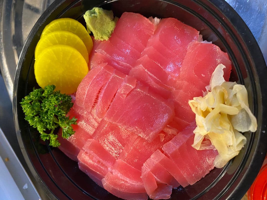 D04. Tuna Don