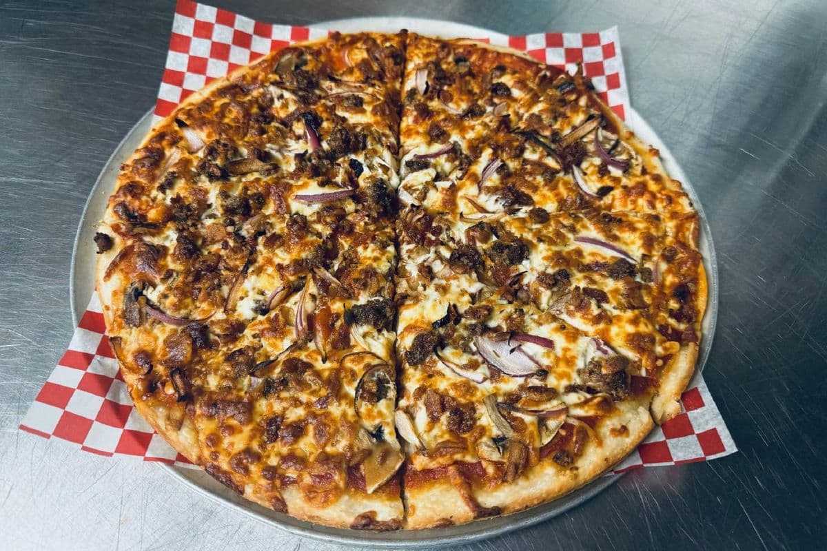 13" JMD PIZZA
