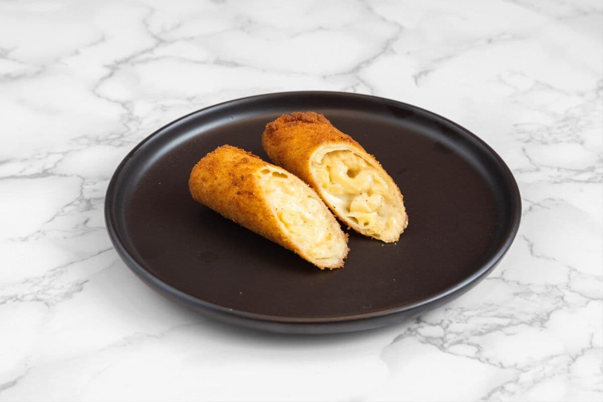 Mac and Cheese Roll
