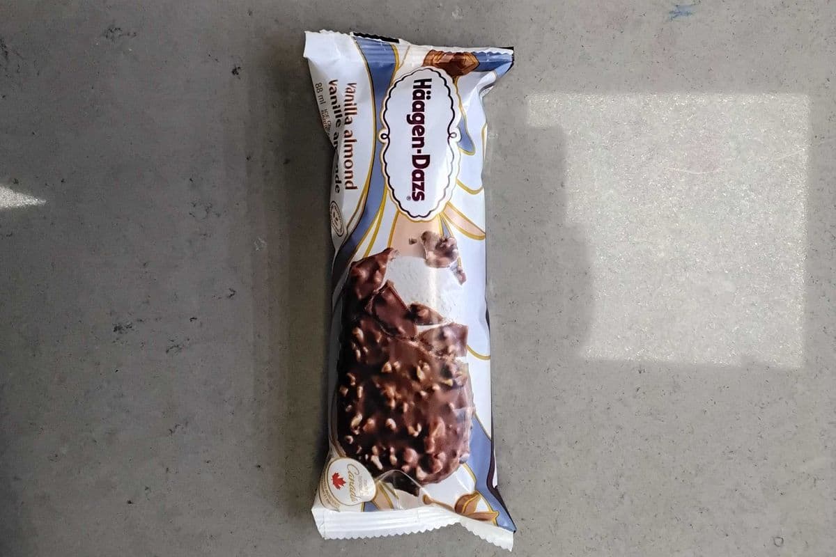 Haagen Dazs vanilla almond (88 ml)