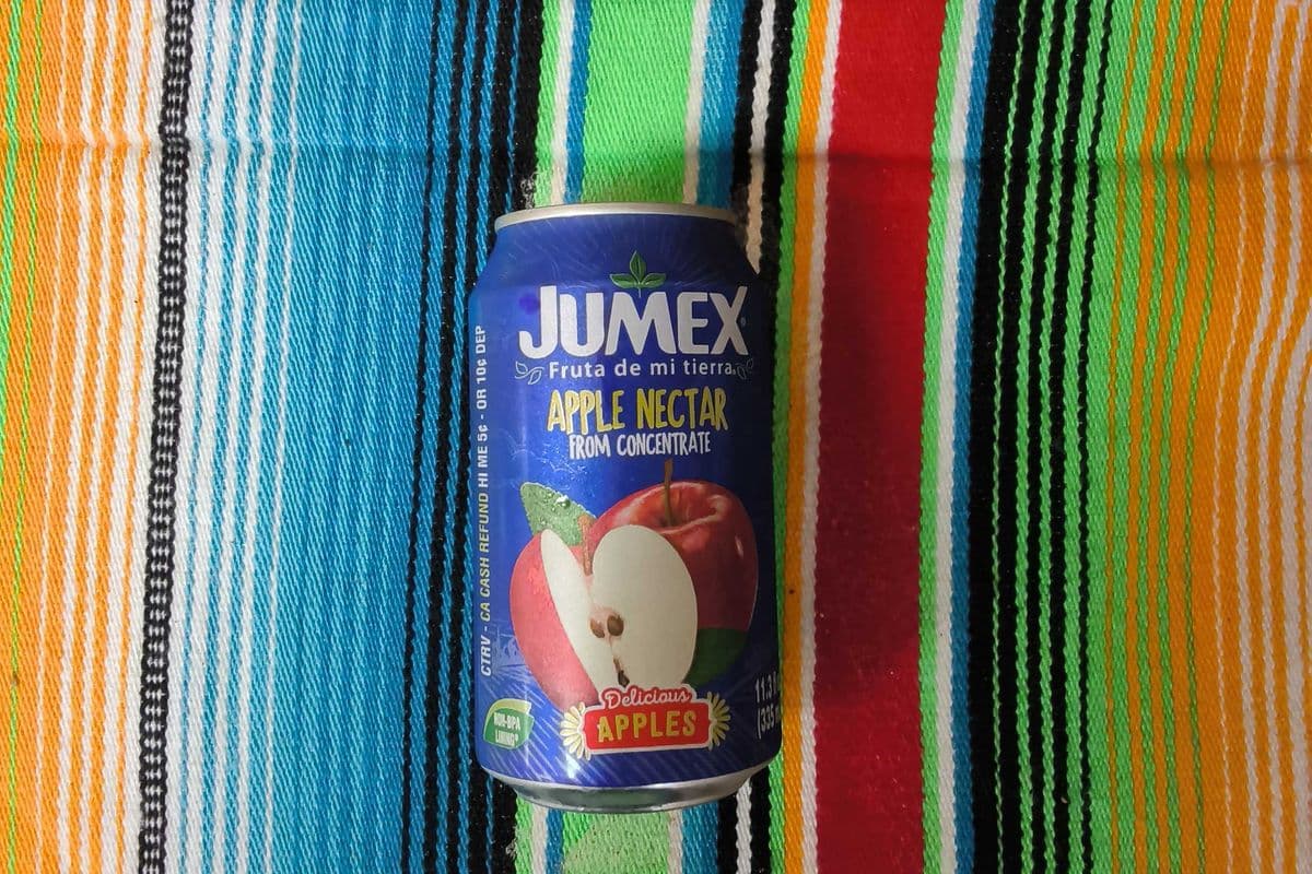 Jumex Apple Nectar Can (355ml)
