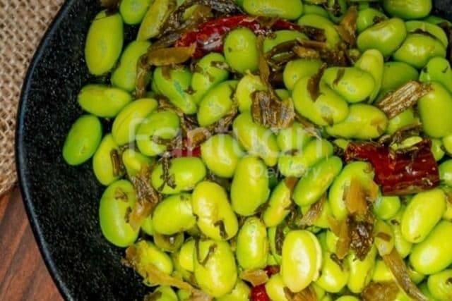Edamame aux légumes confits / Edamame With Preserved Vegetable