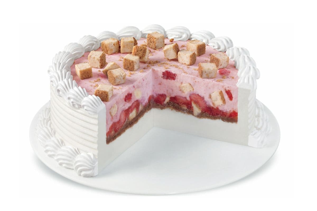 10" Strawberry Cheesecake Blizzard® Cake