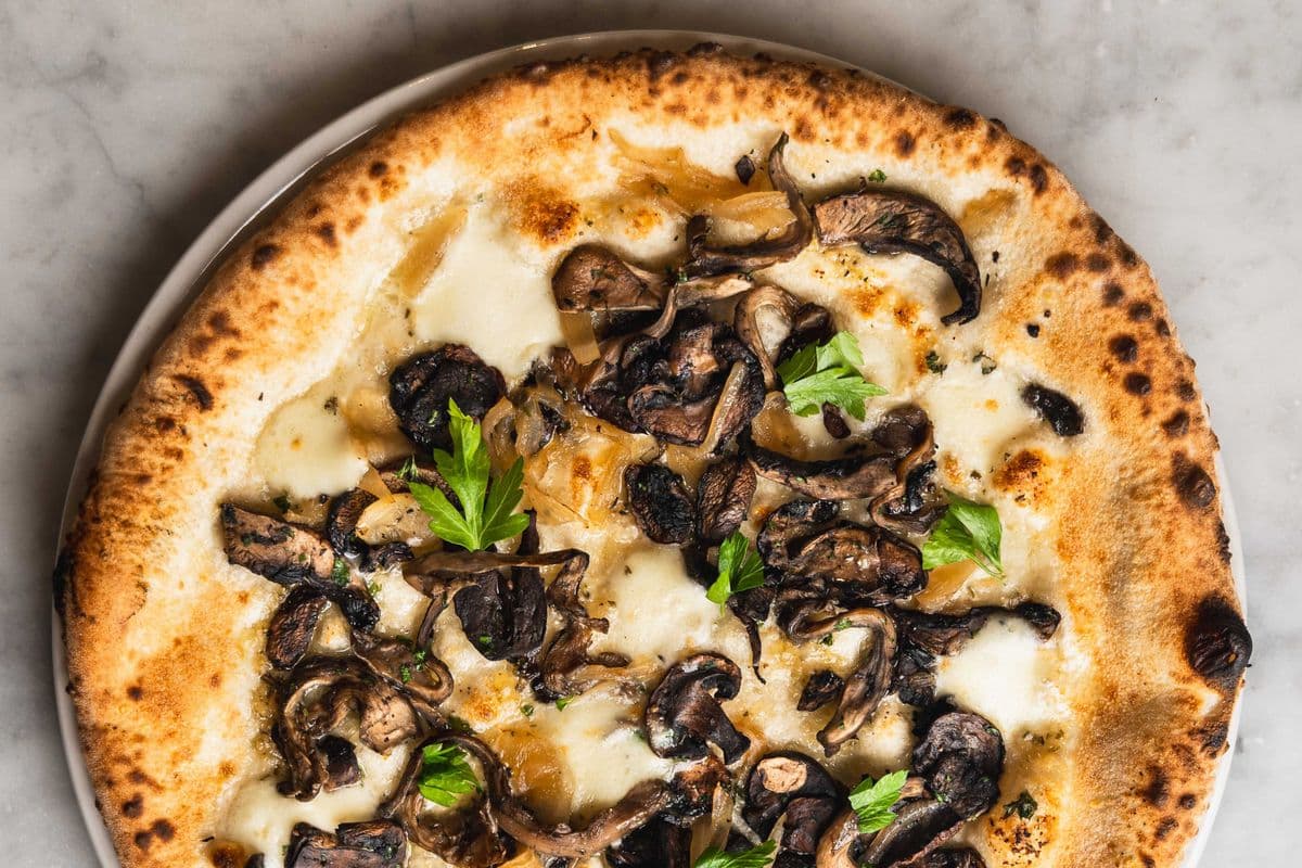 Fungi Supremo Pizza