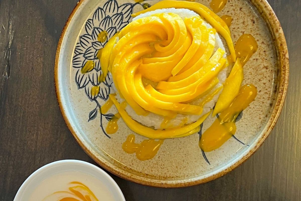 1001. Coconut Sticky Rice with Mango