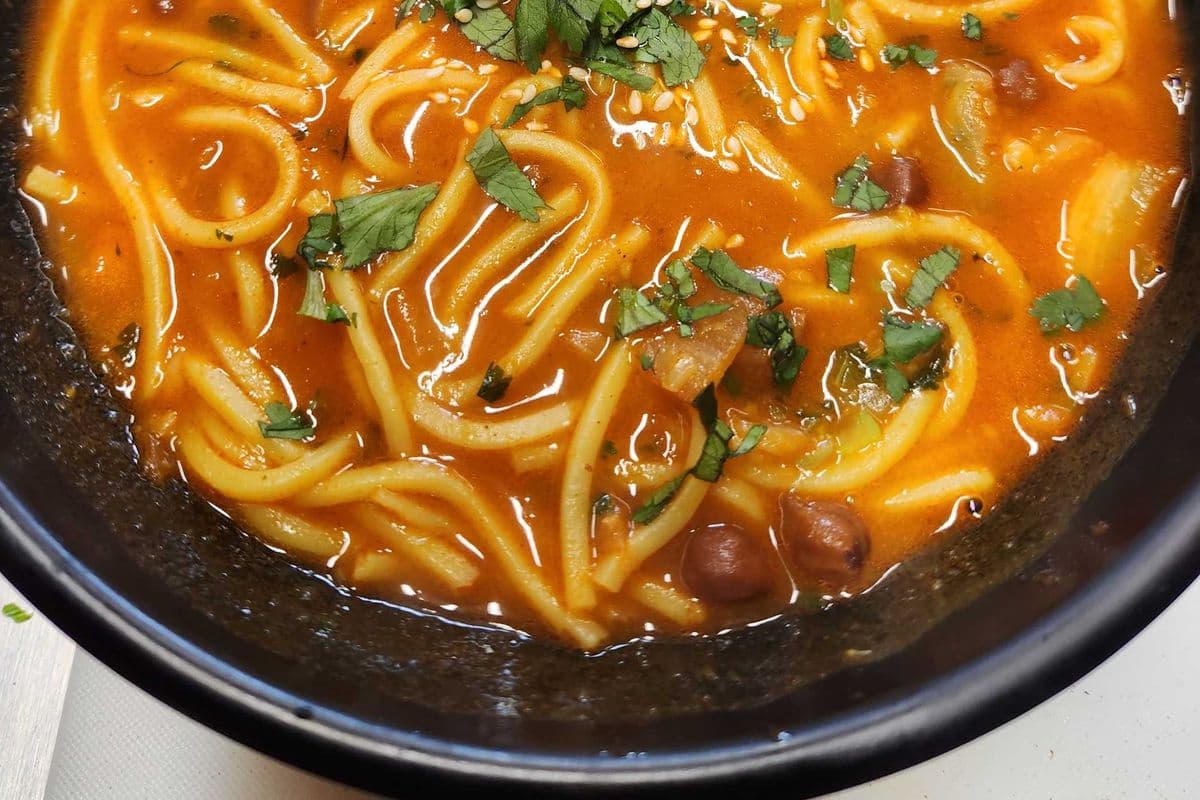 Thukpa Pork Sada Jhol (Mild Soup)