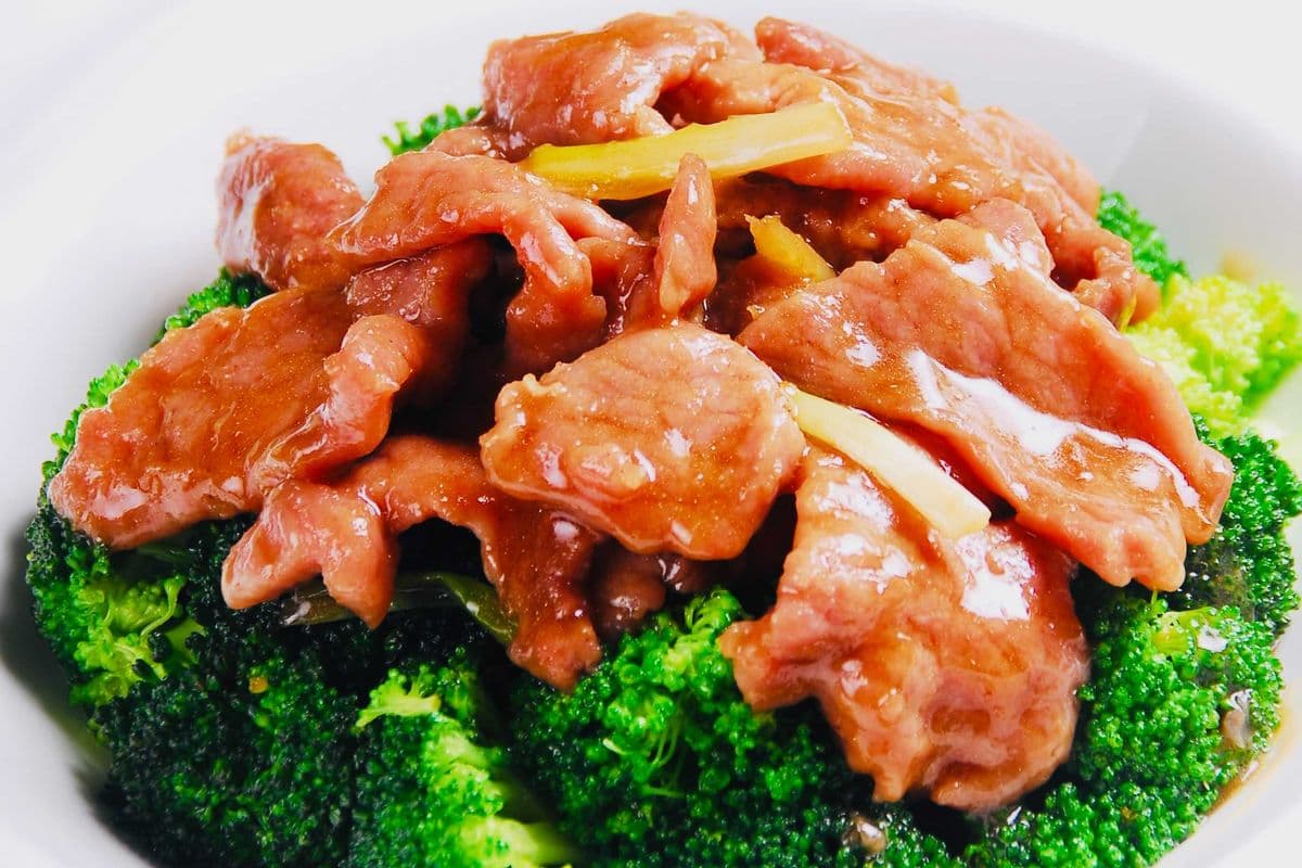 406. Stir Fried Beef Slices with Broccoli