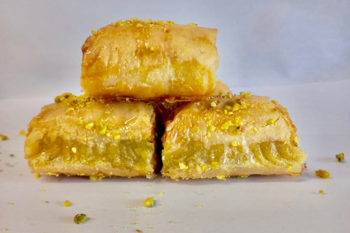 Pistachio Baklava (5 pcs)