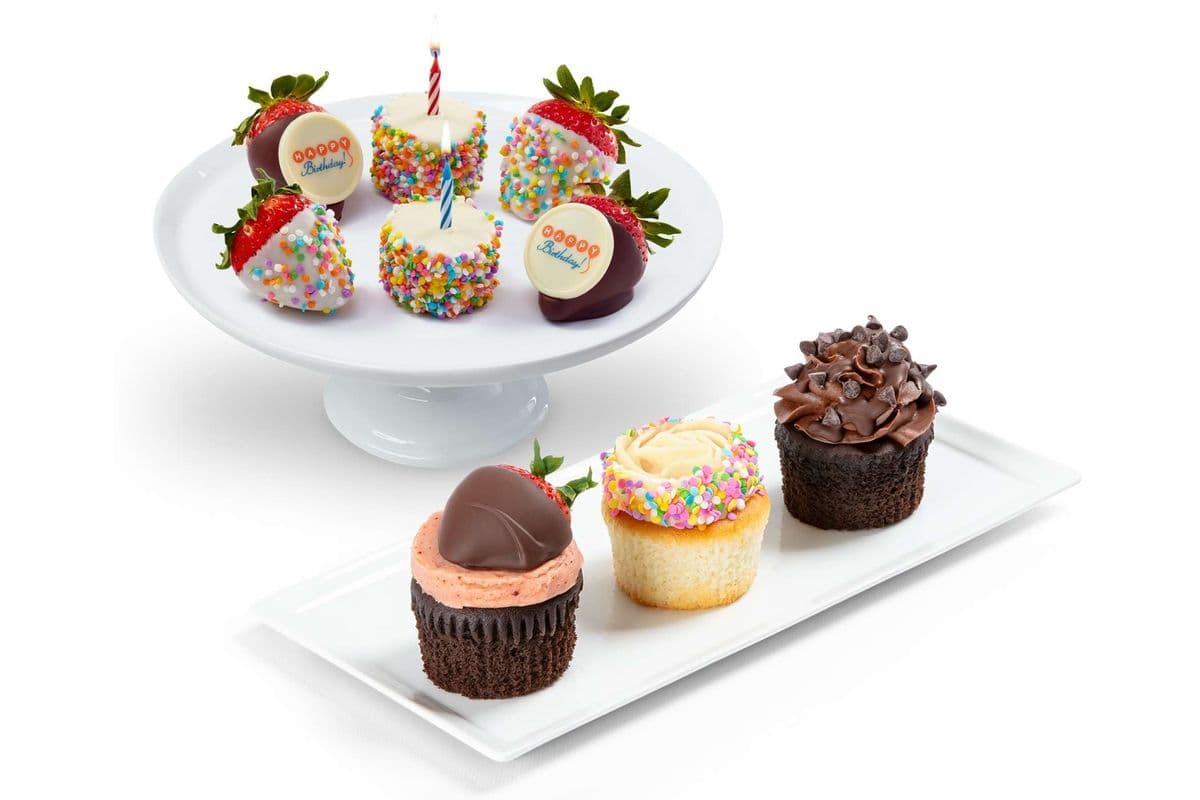 Coffret cadeau cupcake d’anniversaire et baies confettis / Birthday Cupcake & Confetti Berry Gift Set