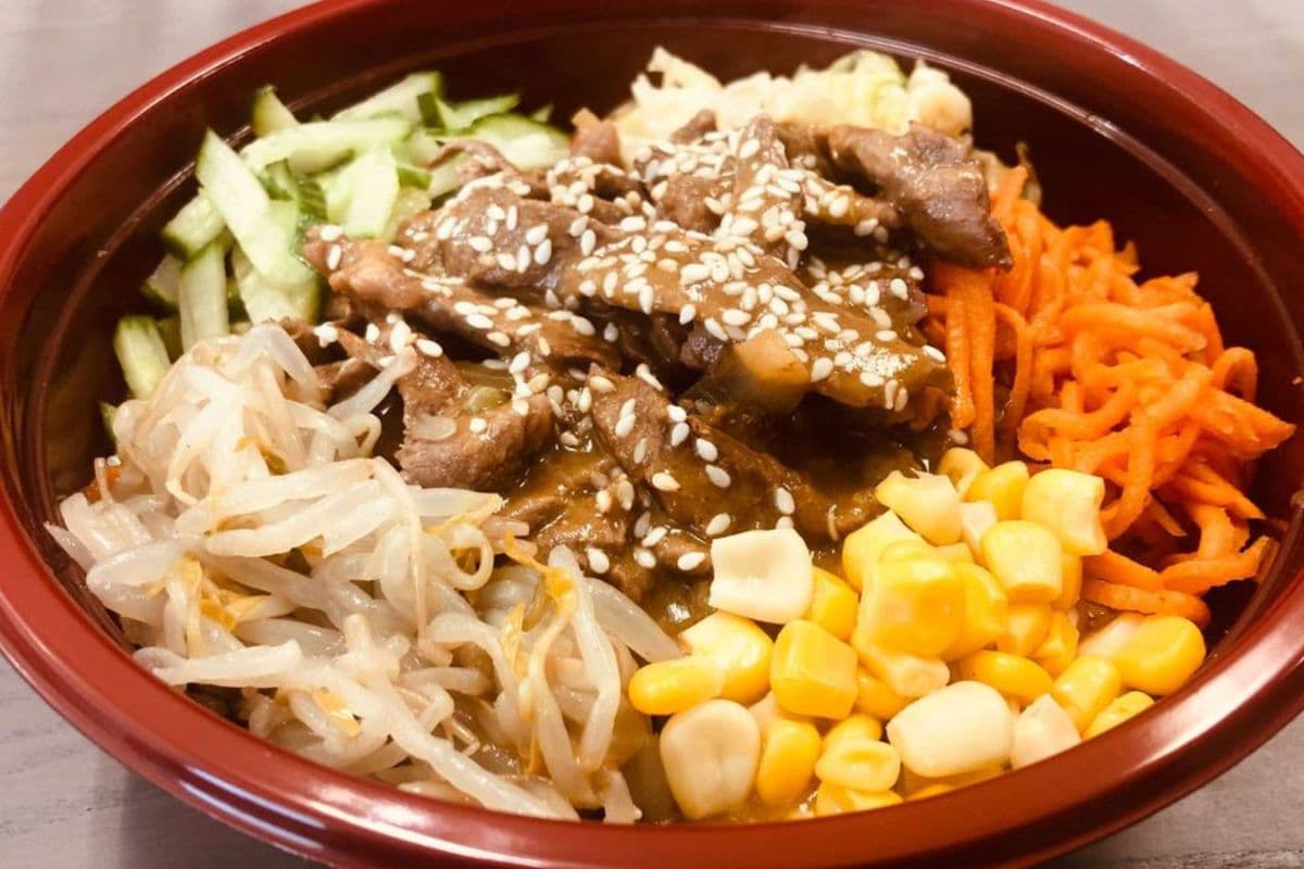 Teriyaki Beef Rice Bowl / 牛肉饭
