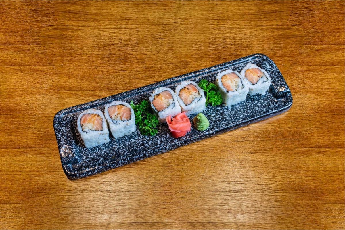BOGO Spicy Crispy Salmon Roll