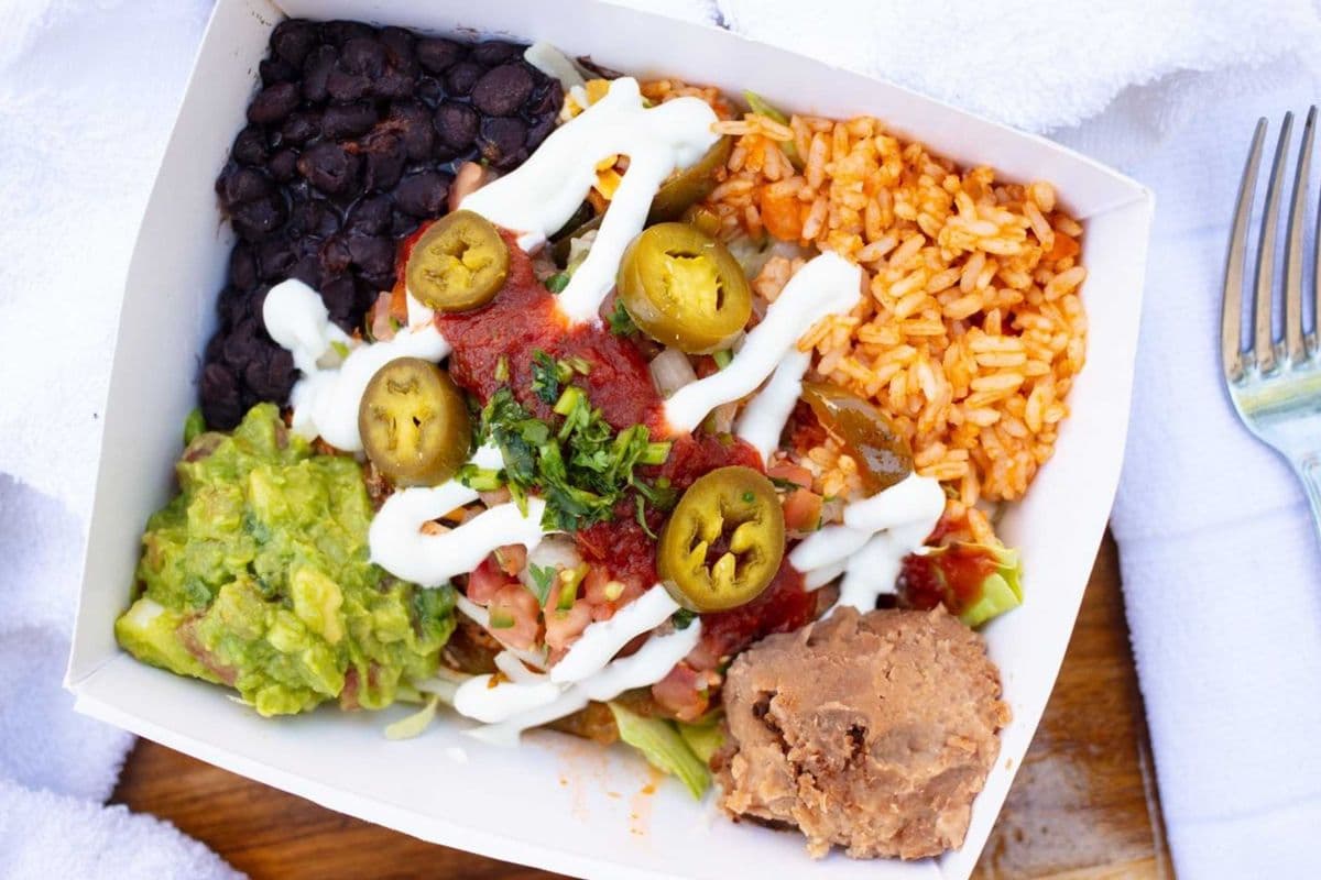 Build Your Own Rancho Chicken Burrito Bowl