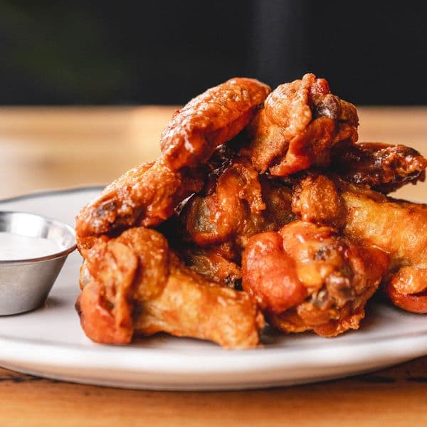 CRISPY CHICKEN WINGS - Garlic Parmesan