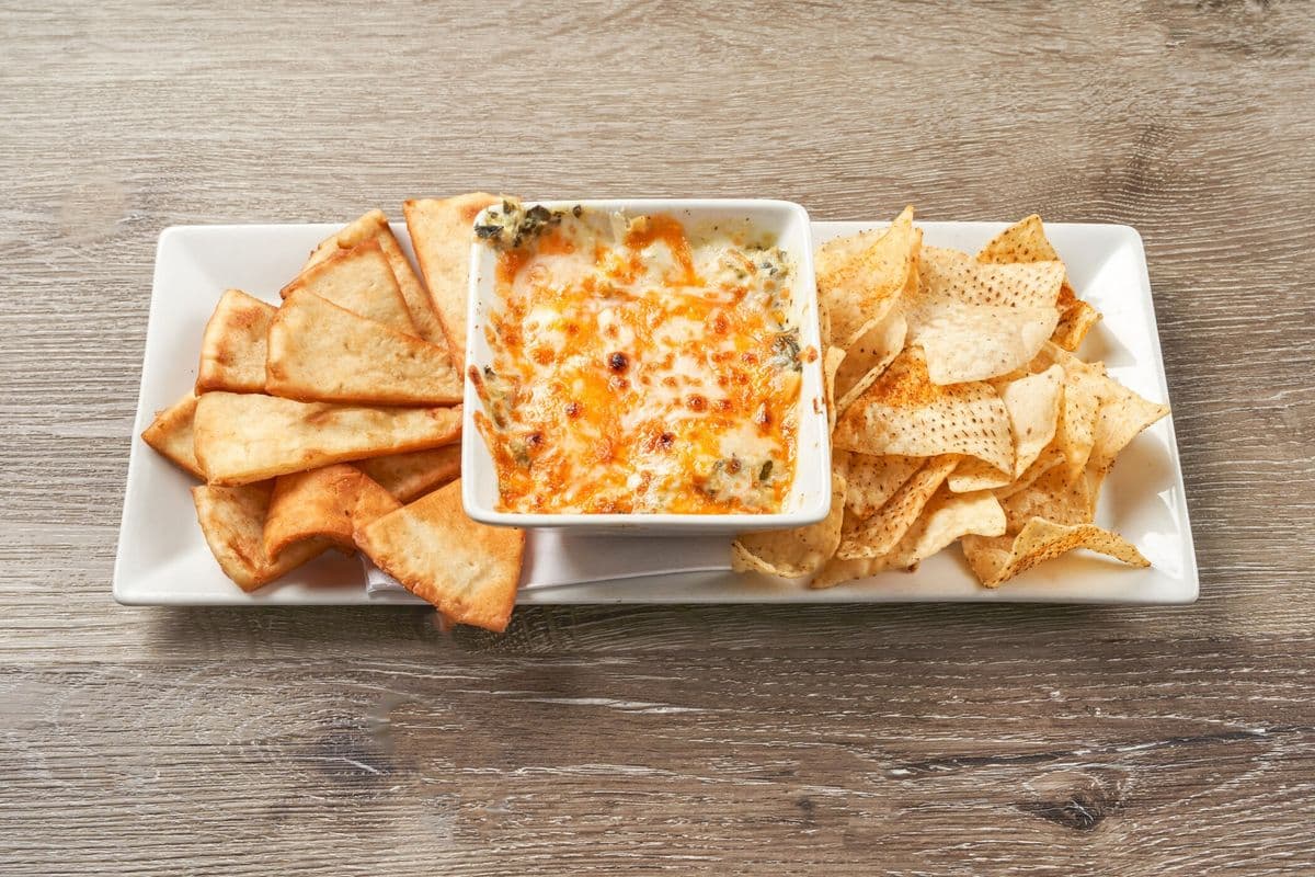 Baked Spinach and Artichoke Dip