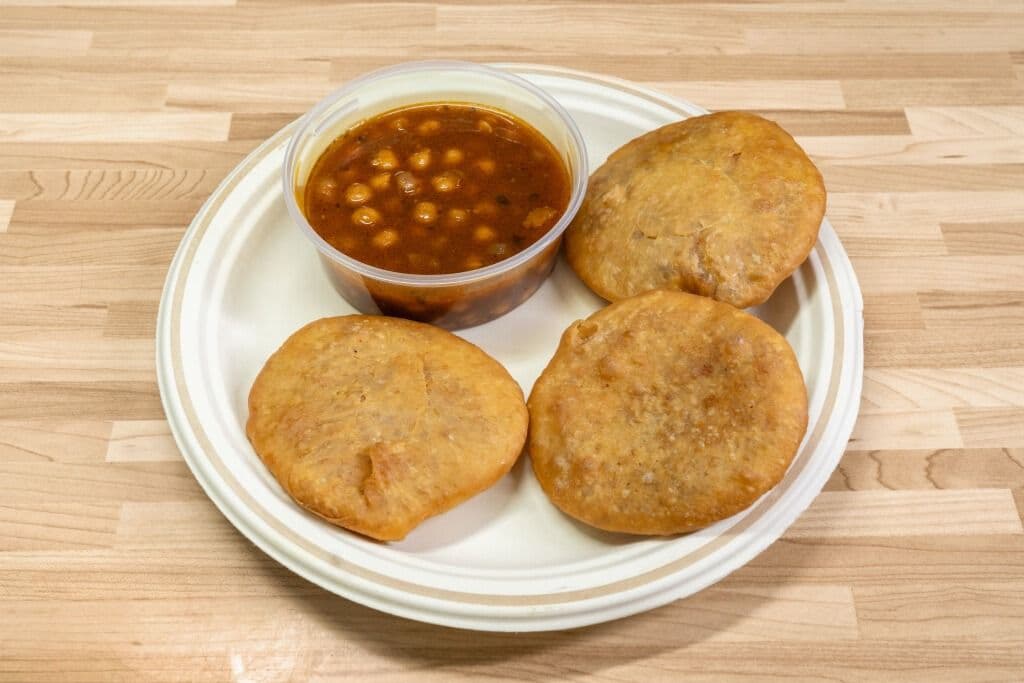 Kachori with Chana (3 pc)