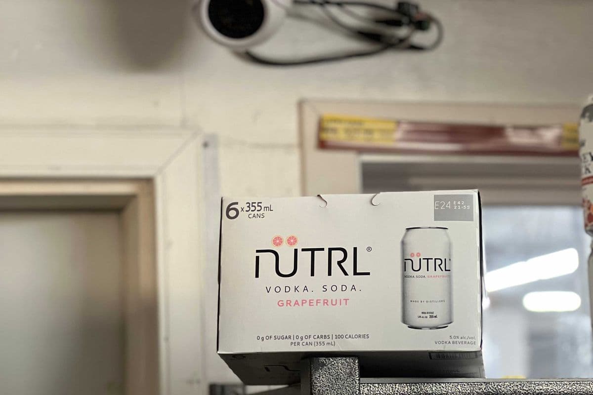 Nutrl Vodka Grapefruit (6 Pack) (1 x 6 PK)