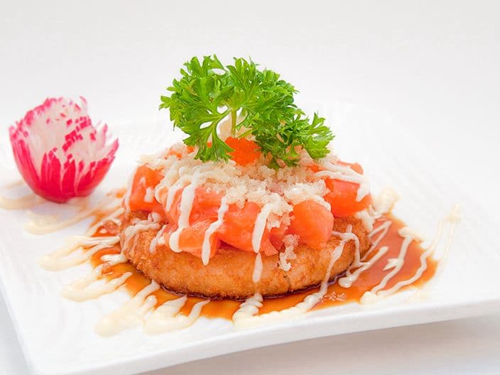 Salmon Sushi Pizza / Salmon Sushi Pizza