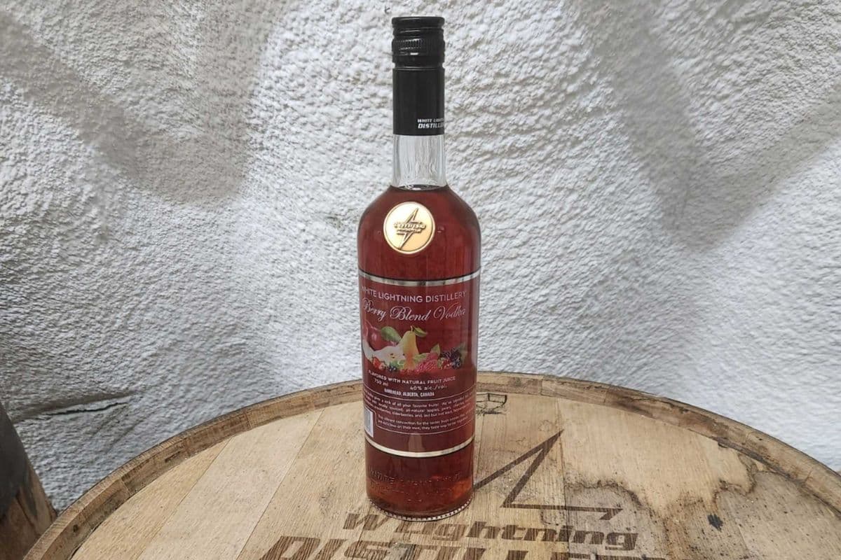 Berry Blend Vodka (1 x 750 ml Bottle)
