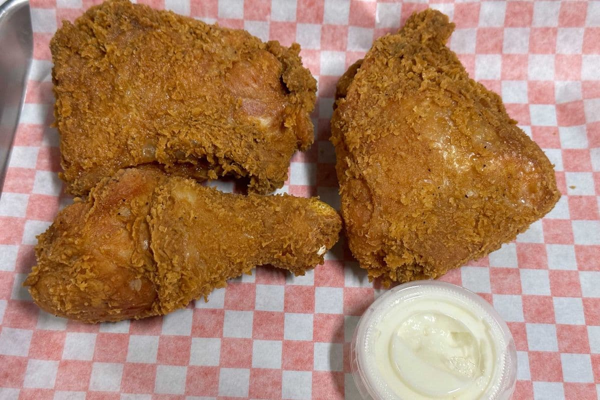 3 Pcs Broast Chicken (Dark meat)