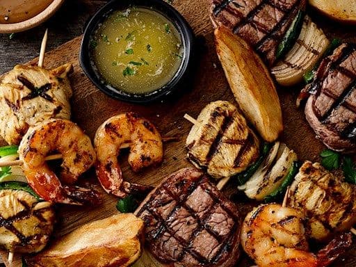 Festin de brochettes pour 2 / Brochette Feast for 2
