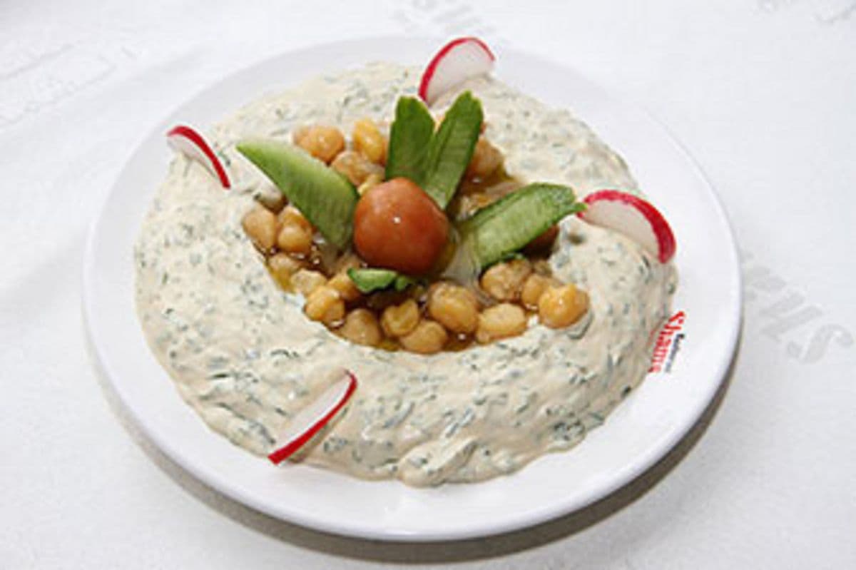 Hummus Beiruti